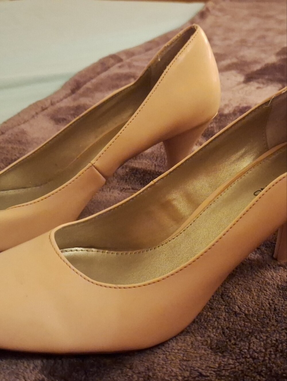 Women's Peach-Tone Mid Heel Pumps - Sleek Everyday Dress Shoes